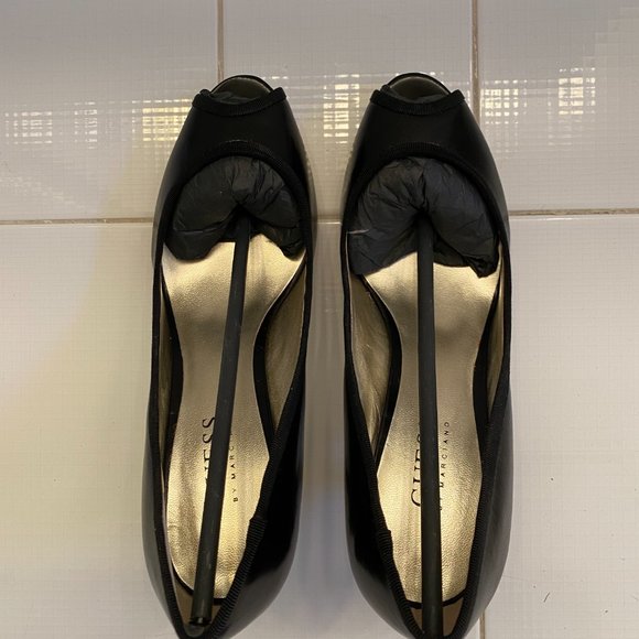 Guess Peep Toe Shoes - Picture 7 of 9